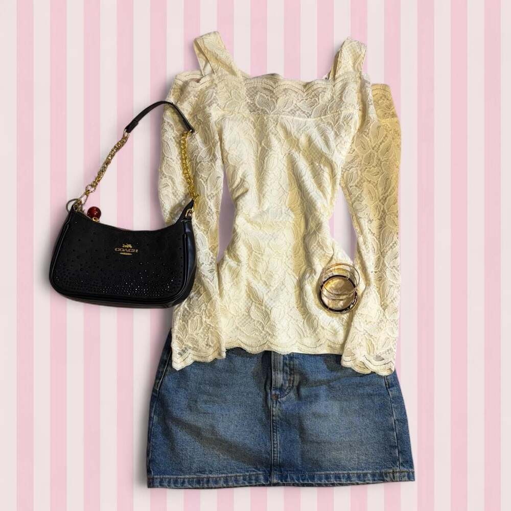 Chico's White Lace Floral Cold Shoulder Blouse